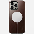 Parlent iPhone Case – Full Grain Leather Patina, MagSafe, Camera Control button